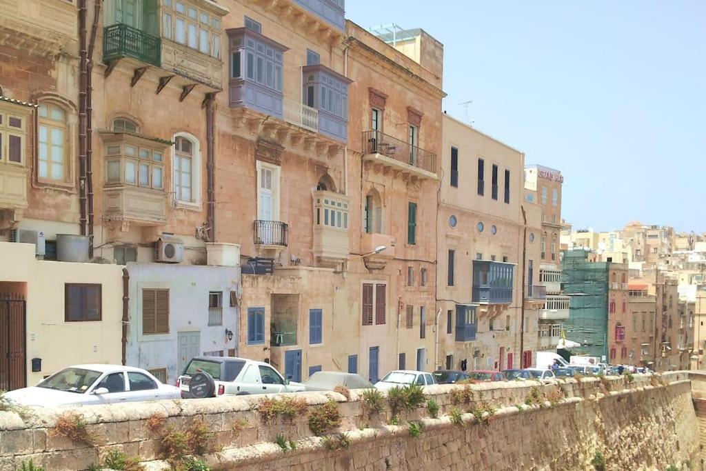 Ripple 23 Savynomad Harbour Residences La Valeta Exterior foto